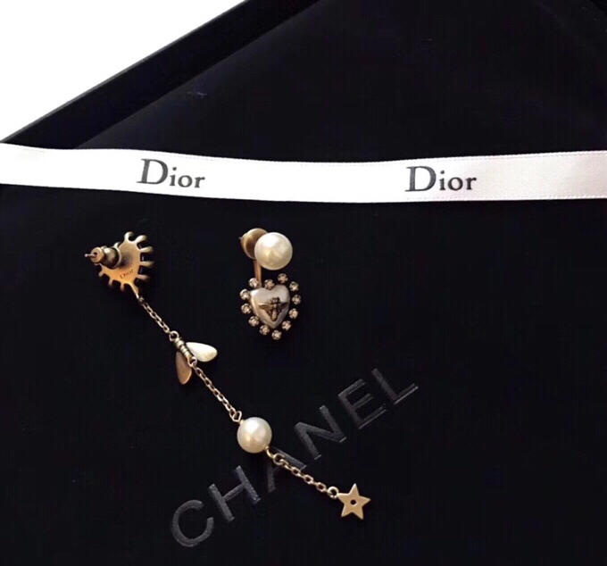 Christian Dior Earrings